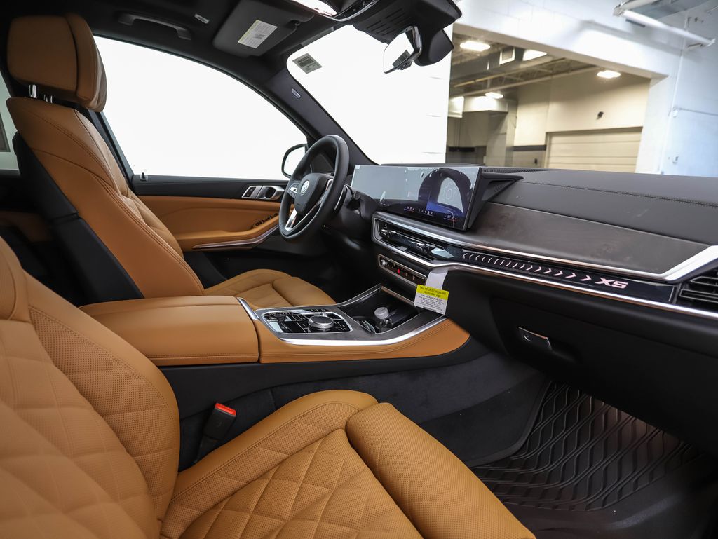 Thumbnail: 2026 BMW X5 - 30