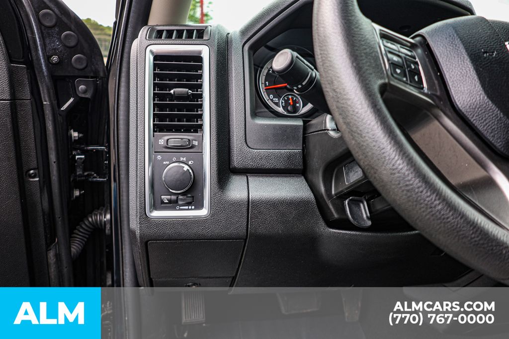 Used 2024 Black Ram SLT image 23