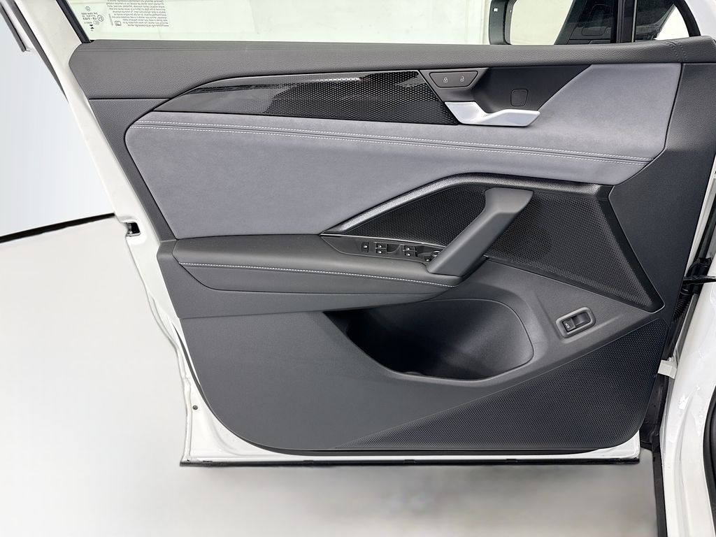 Thumbnail: 2026 Volkswagen Tiguan - 22