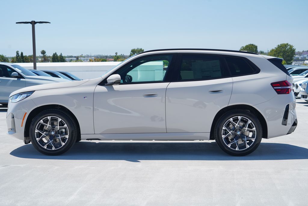 Thumbnail: 2026 BMW X3 - 4