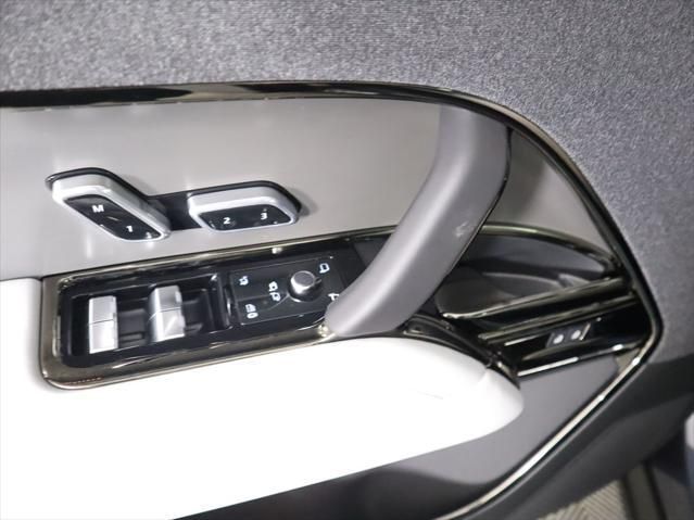 Thumbnail: 2026 Land Rover Range Rover Sport - 24