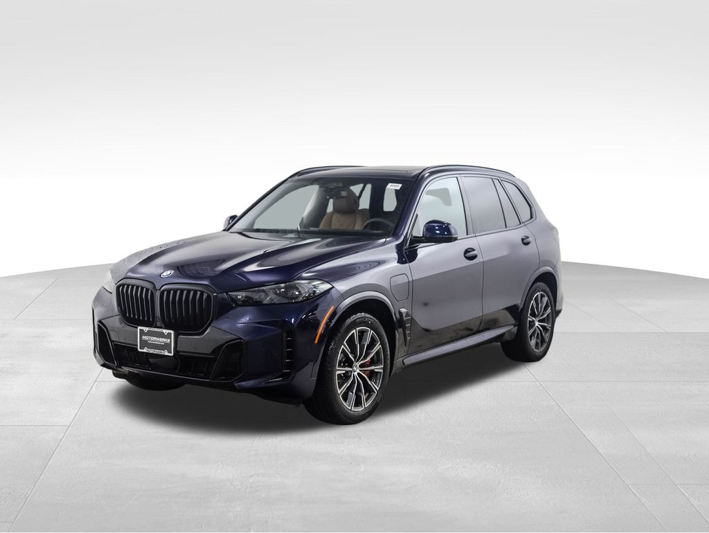 Thumbnail: 2026 BMW X5 - 1