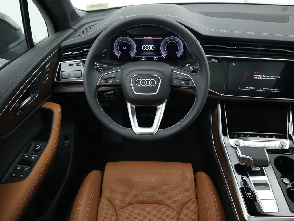 2025 Audi Q7  11