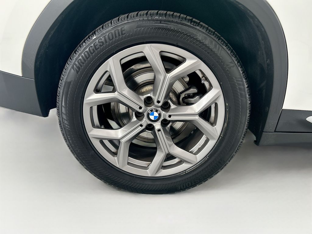 Thumbnail: 2023 BMW X3 - 32