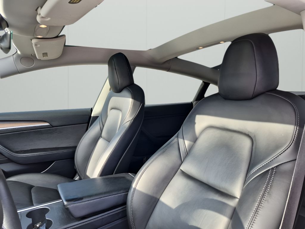 Used Car 2021 Tesla Model 3  Standard Range Plus For Sale Under $20,000 In Austin, Texas