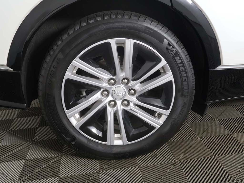 Used 2024 White Cadillac Tech image 20