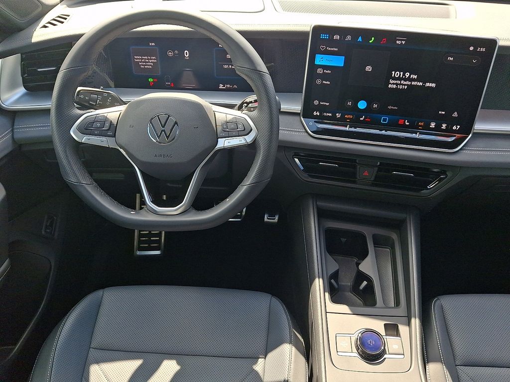 Thumbnail: 2025 Volkswagen Tiguan - 11