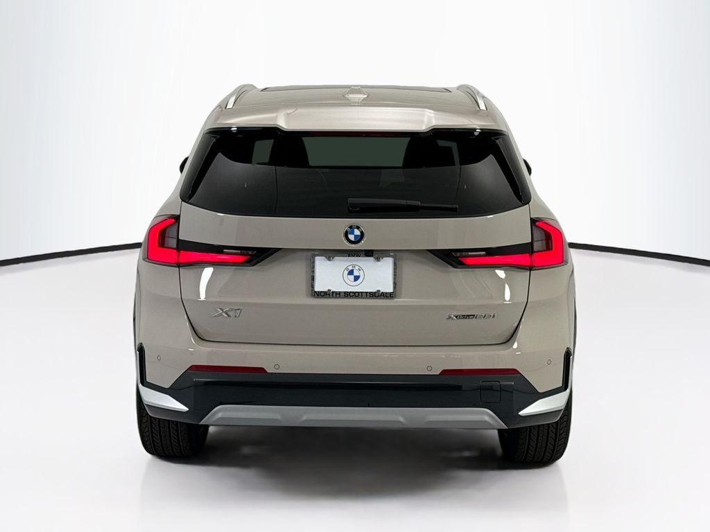 Thumbnail: 2026 BMW X1 - 6