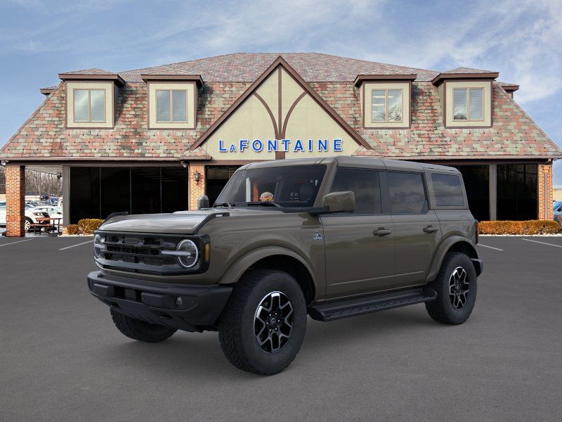 Gray 2025 Ford Bronco Outer Banks 4-Door 4WD SUV / Crossover Four-Wheel Drive Automatic