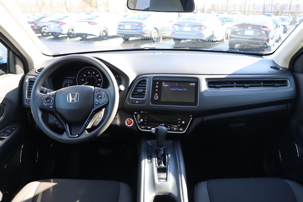 2022 Honda HR-V EX 17