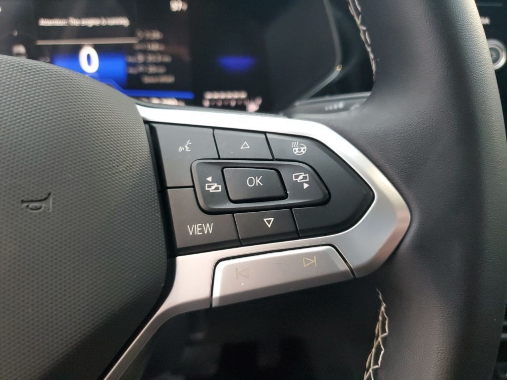 Used Car 2024 Volkswagen Taos  1.5t Se For Sale Under $25,000 In Austin, Texas