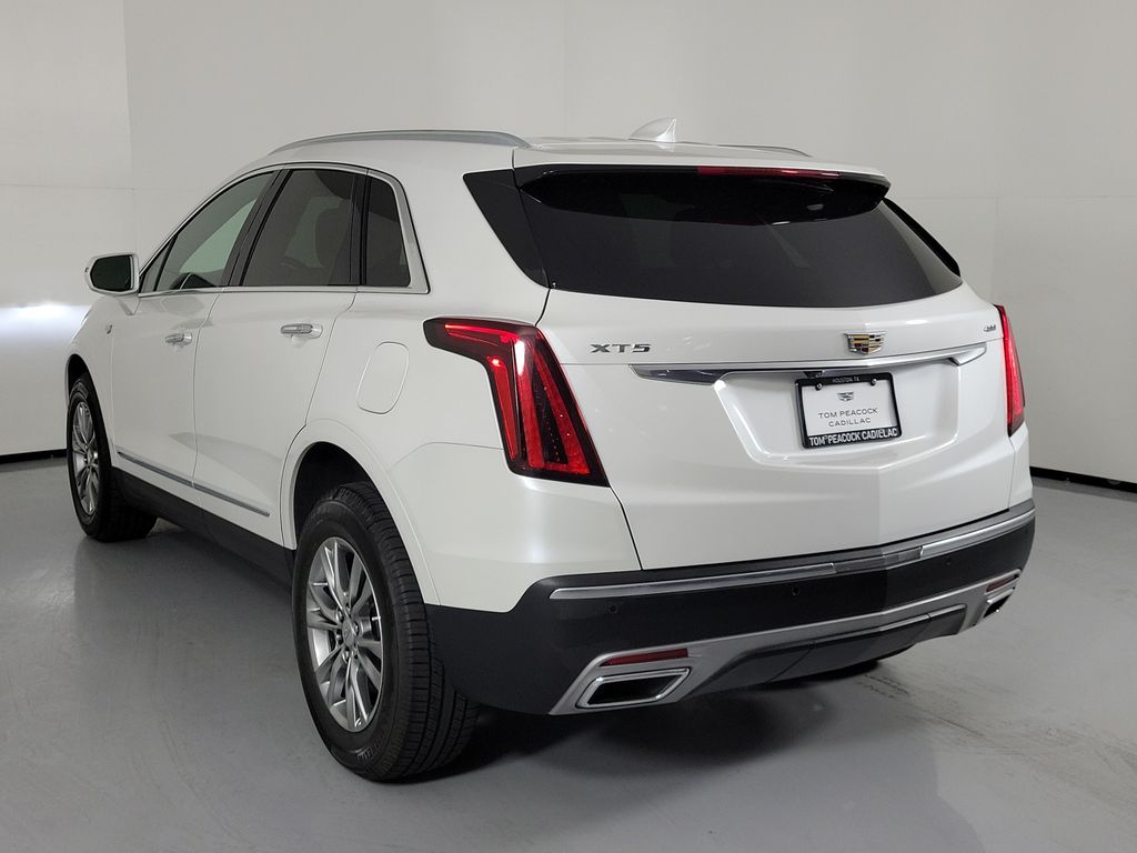 2020 Cadillac XT5 Premium Luxury White at Tom Peacock Cadillac