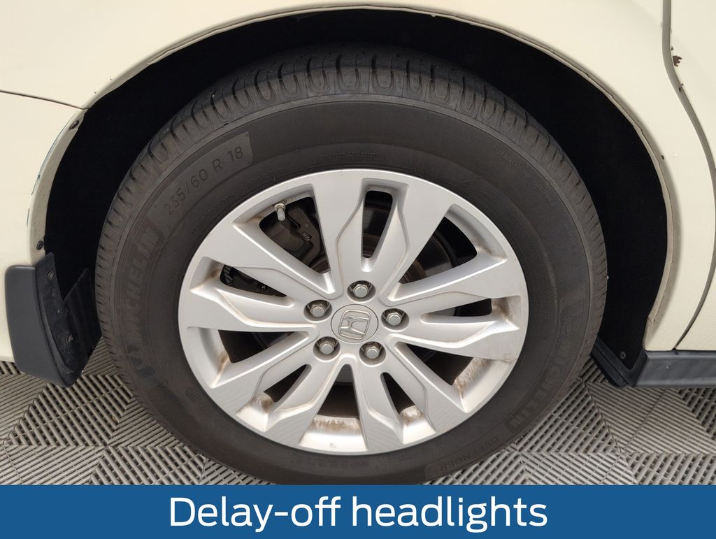 Certified Used 2019 White Honda LX image 18