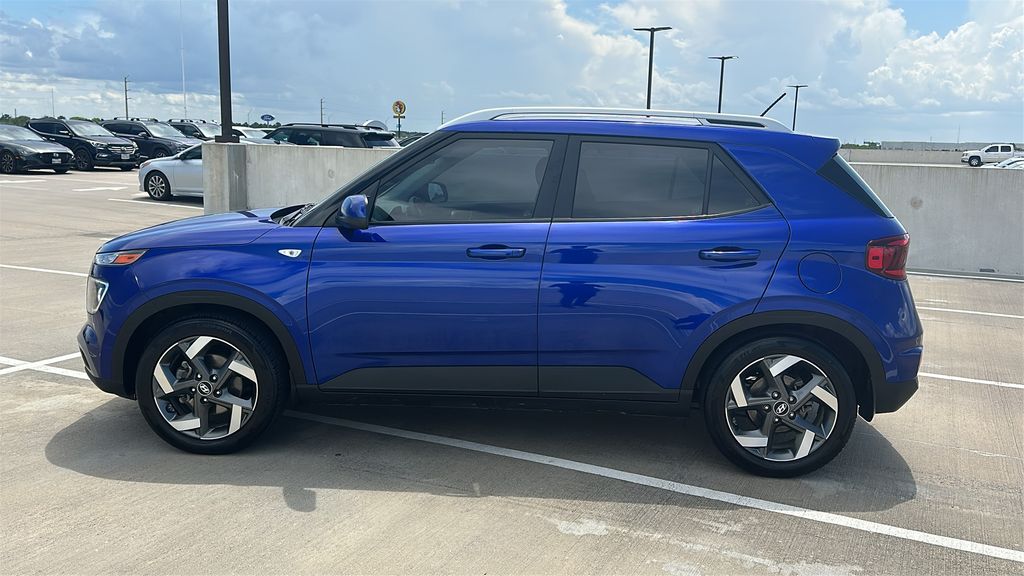 2023 Hyundai Venue SEL Blue at South Houston Nissan