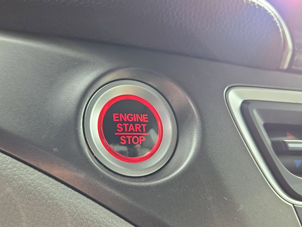 Used 2022 Honda Pilot For Sale in Fort Wayne, IN
