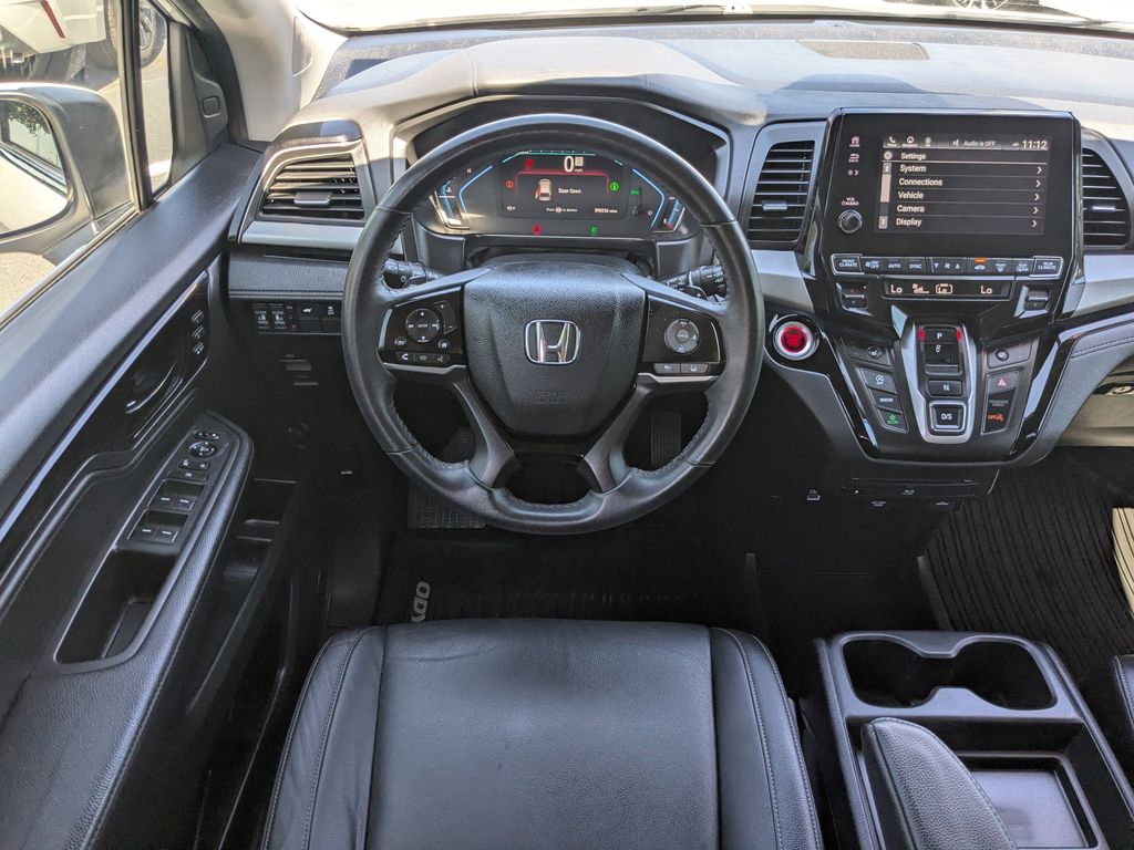 Used 2023 Honda Odyssey Van