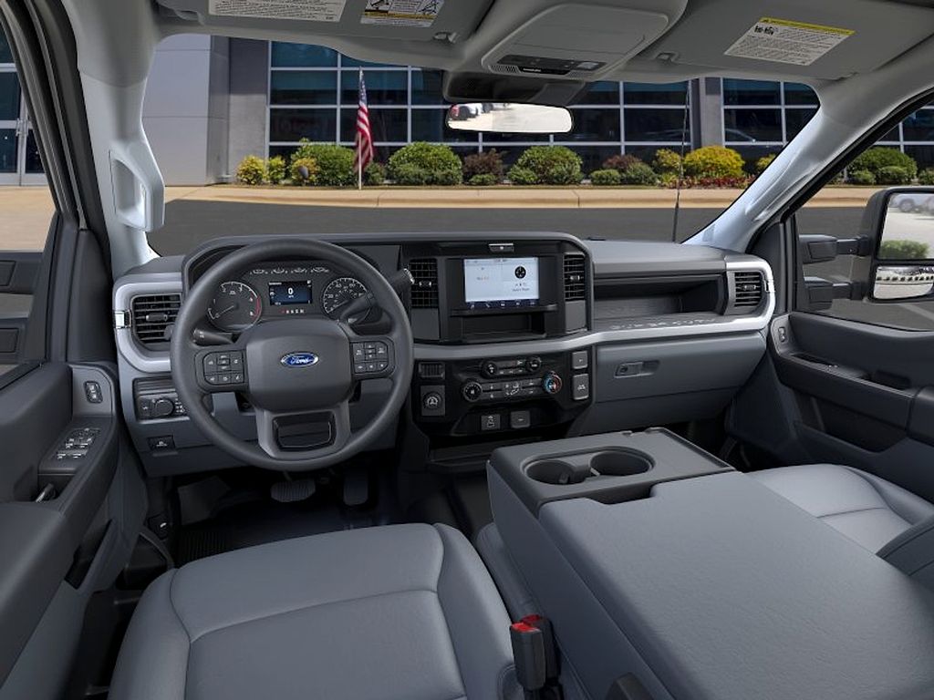 2026 Ford F-250 Super Duty XL - Photo 9