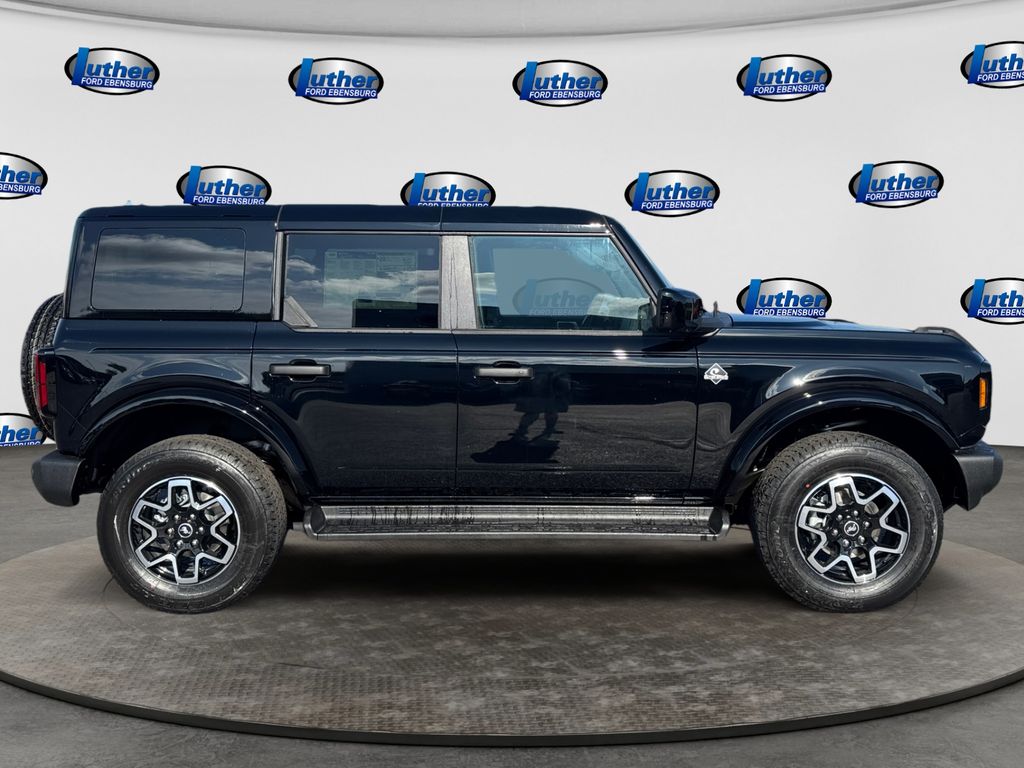 2026 Ford Bronco Outer Banks Black at Luther Ford