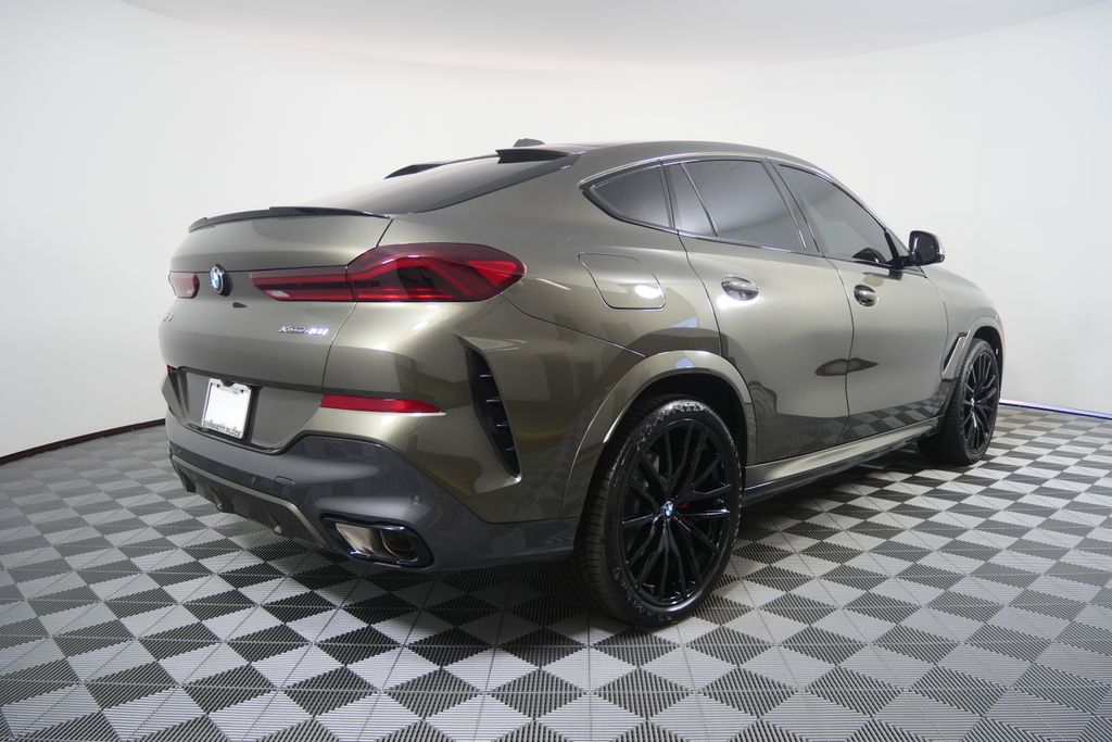 Thumbnail: 2027 BMW X6 - 3