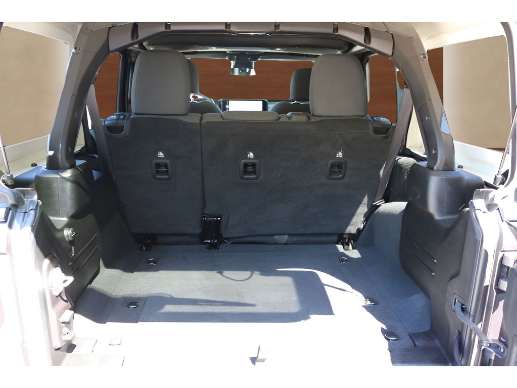 Used Car 2025 Jeep Wrangler  Sahara For Sale Under $40,000 In Austin, Texas