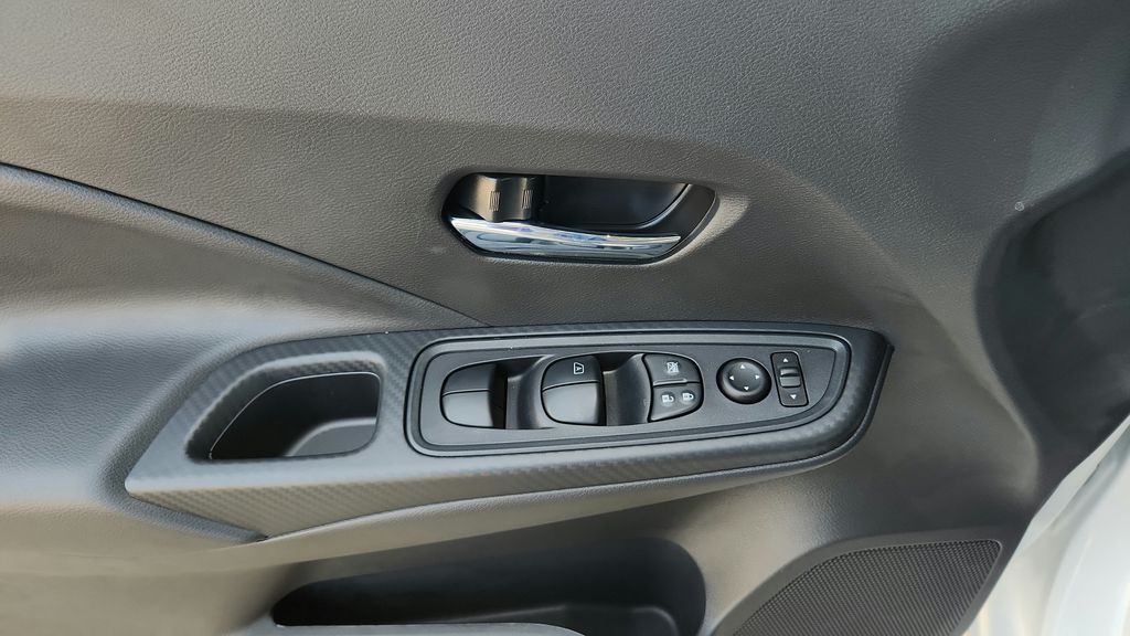 2025 Nissan Versa