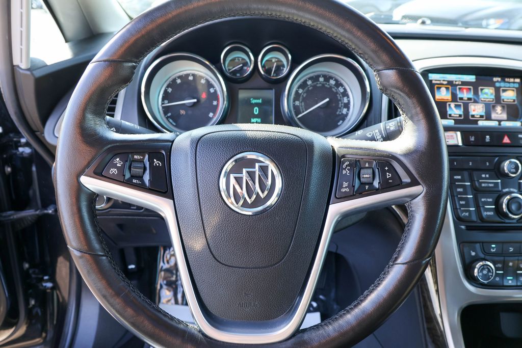 2015 Buick Verano Leather Group 18