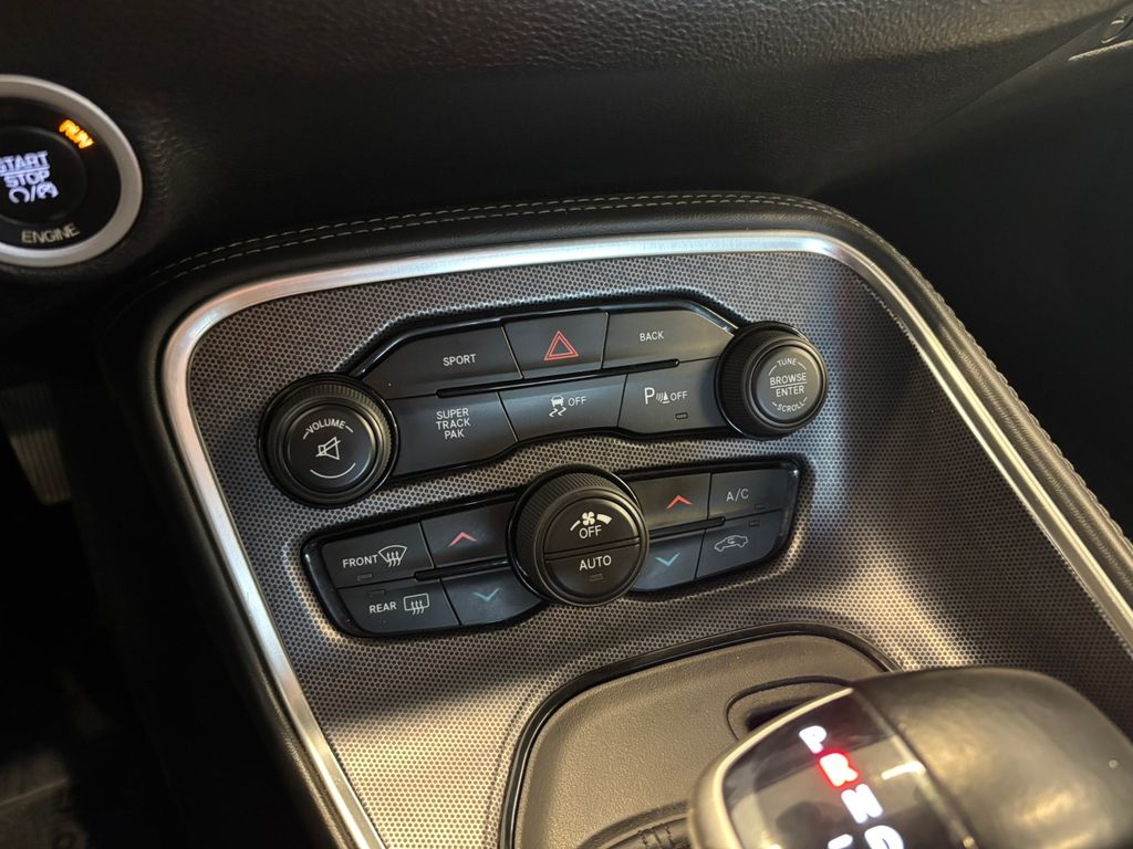 2015 Dodge Challenger R/T