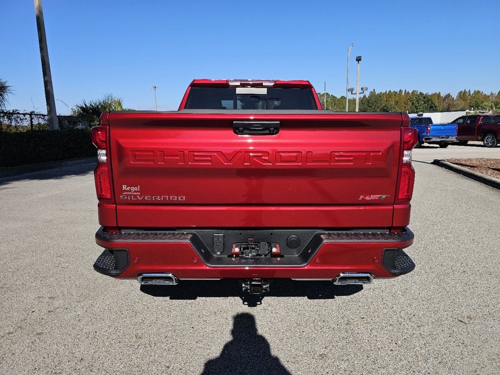 2025 Chevrolet Silverado 1500 RST 4