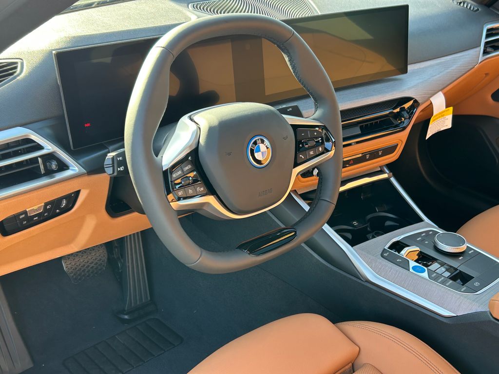 2025 BMW i4 eDrive40 14