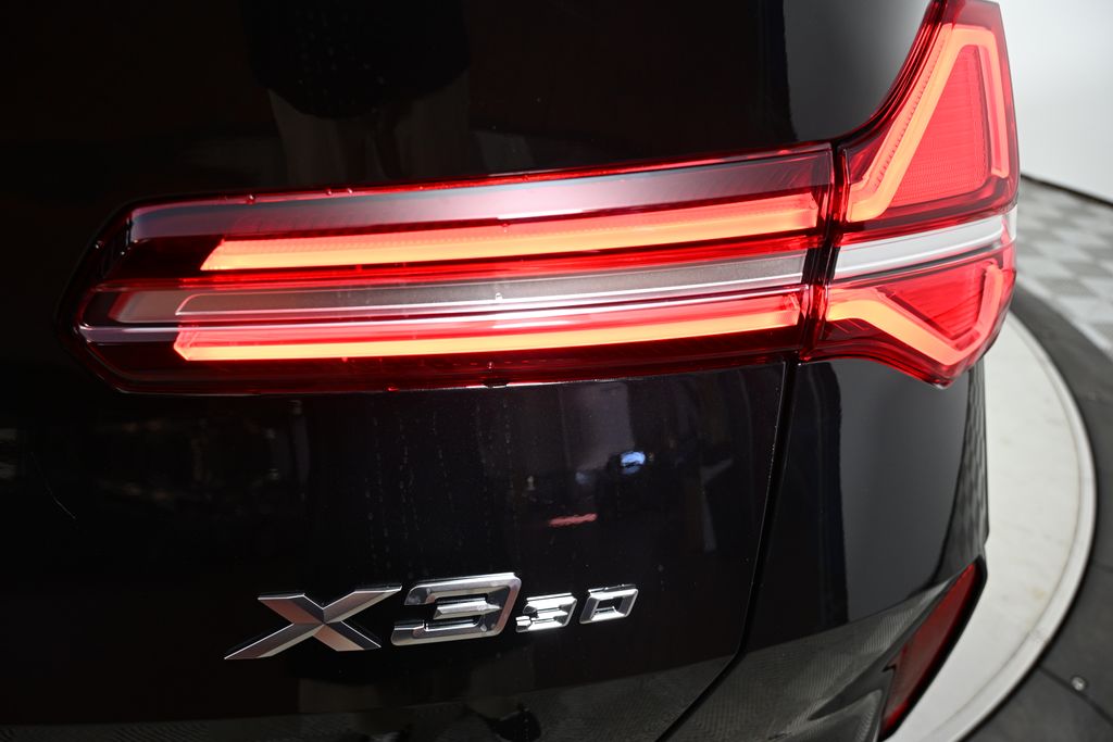 Thumbnail: 2026 BMW X3 - 11