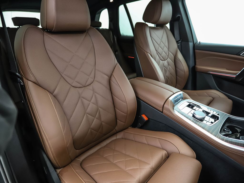 Thumbnail: 2024 BMW X5 - 30