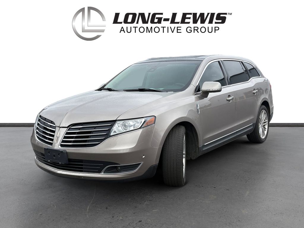 Mocha Metallic 2019 Lincoln MKT AWD SUV / Crossover All-Wheel Drive 6-Speed Automatic
