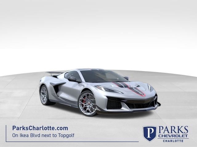 Blade Silver Metallic 2026 Chevrolet Corvette ZR1 3LZ Coupe RWD Coupe Rear-Wheel Drive 8-Speed Dual Clutch