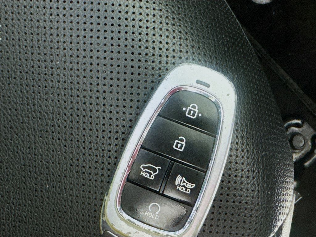 Used Car 2023 Hyundai Tucson  Sel For Sale Under $25,000 In Austin, Texas