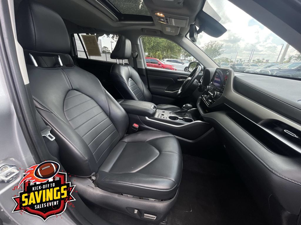 Used 2023 Toyota Highlander SUV