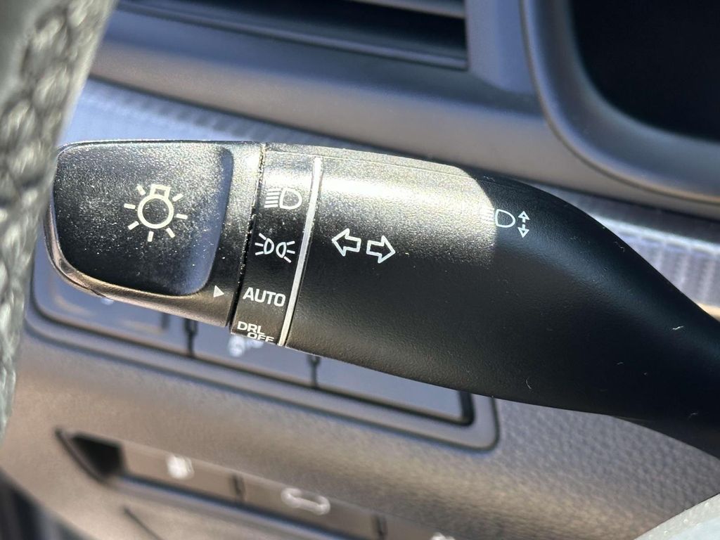 2019 Hyundai Sonata Sport 17