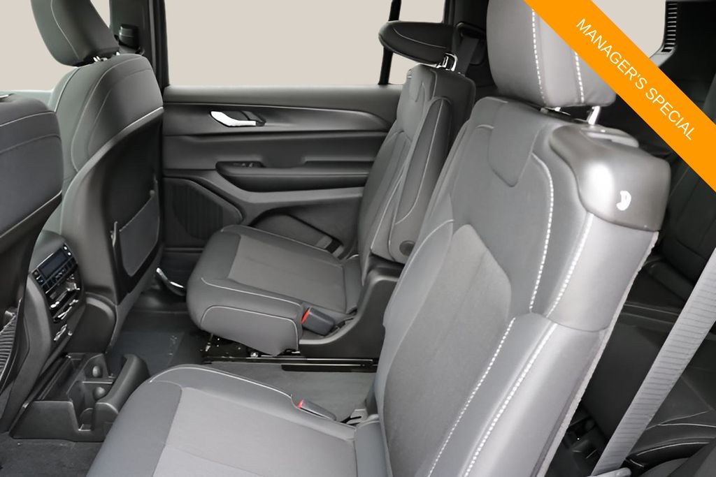 New 2025 White Jeep Laredo X image 16