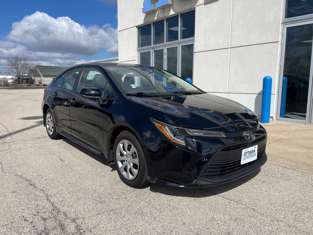 Midnight Black Metallic 2025 Toyota Corolla LE FWD Sedan Front-Wheel Drive Continuously Variable Transmission