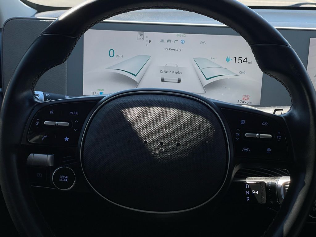 Thumbnail: 2023 Hyundai Ioniq 5 - 12