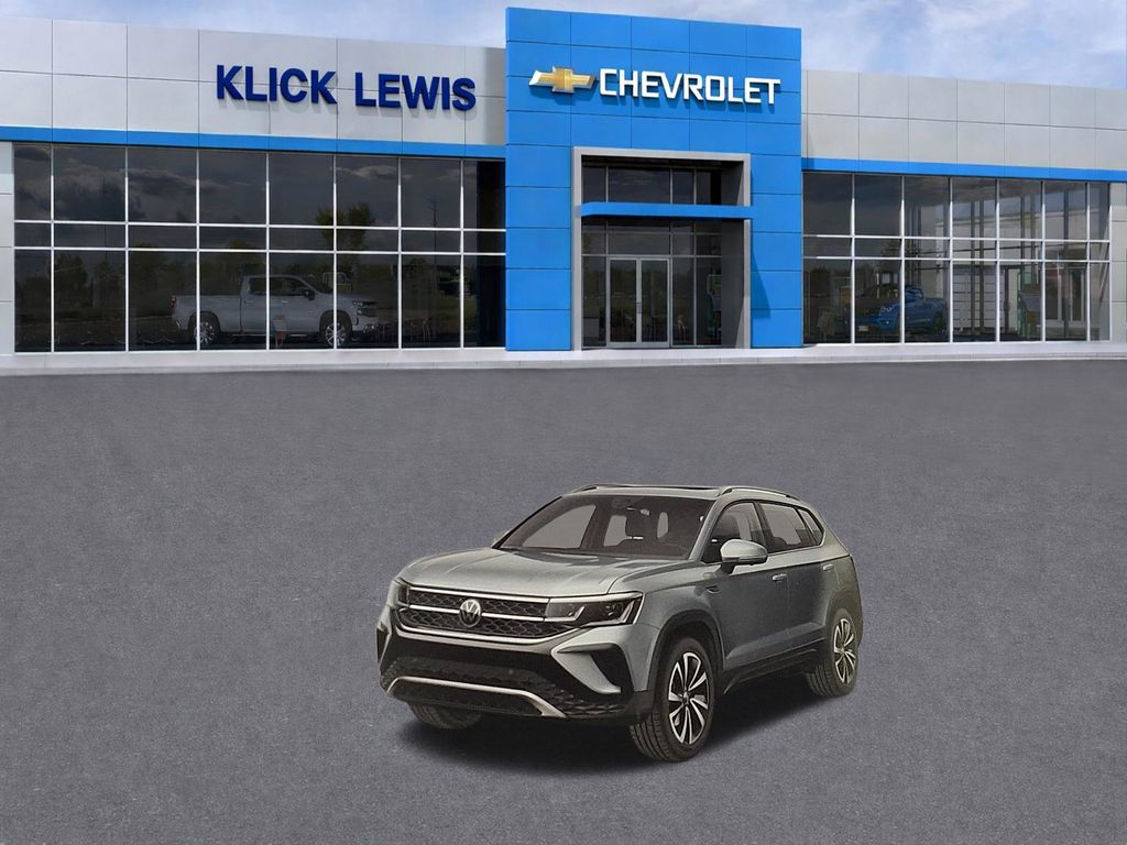2022 Volkswagen Taos 1.5T SEL Gray at Subaru and VW of Moon Township