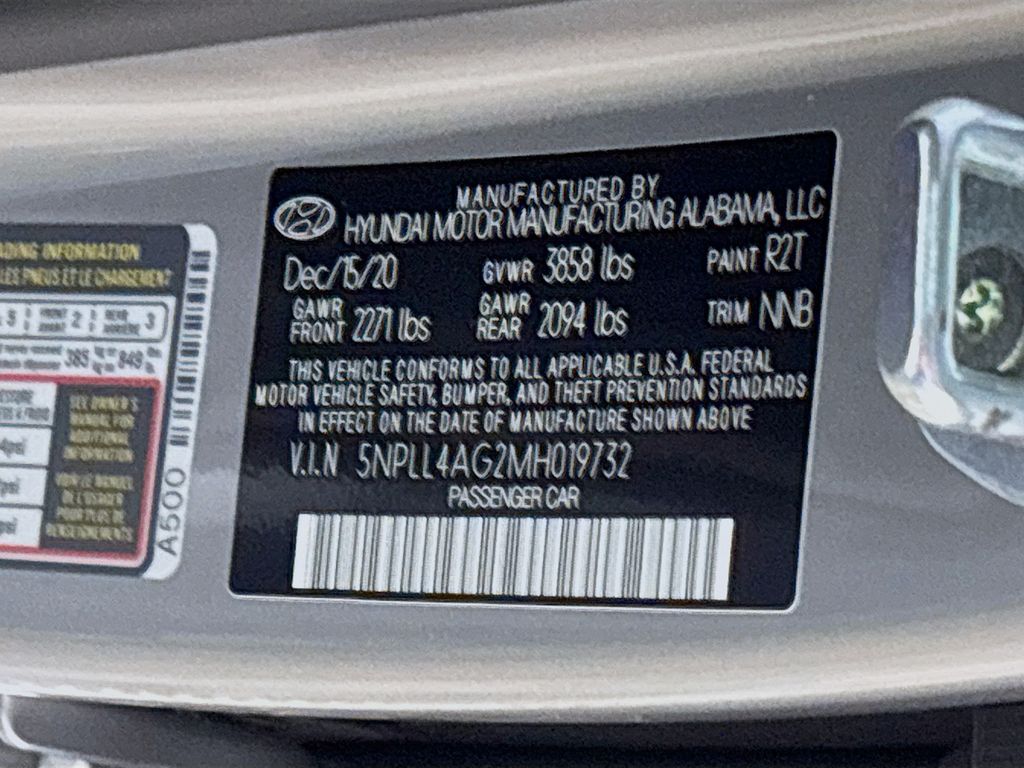 2021 Hyundai Elantra SE