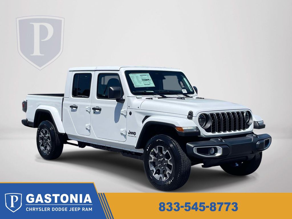2026 Jeep Gladiator Sahara Auto's photo