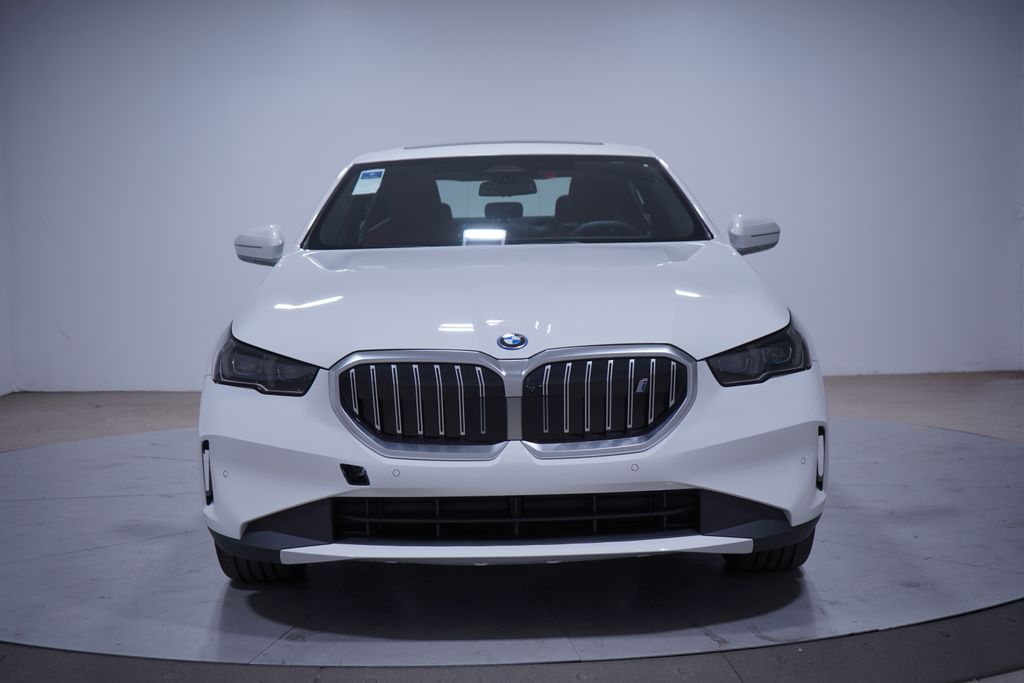 2025 BMW i5 eDrive40 4