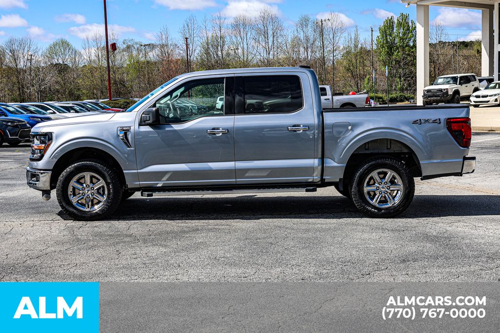 Used 2025 Silver Ford XLT image 9
