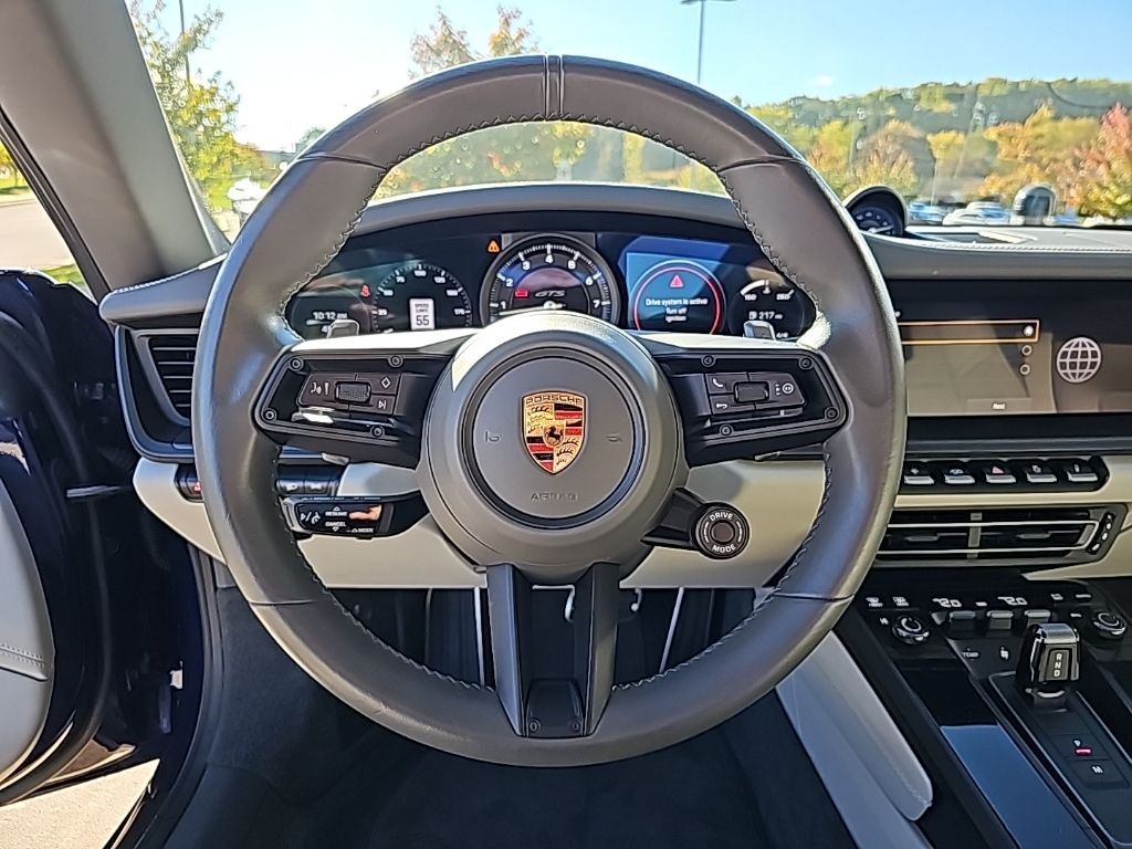 2023 Porsche 911 Carrera GTS 27