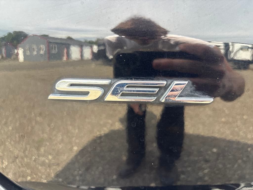2021 Black Metallic Ford Edge SEL AWD SUV
