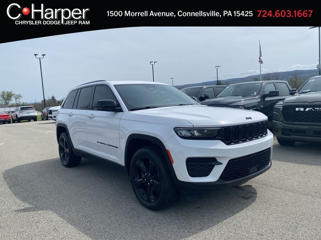 Bright White Clearcoat 2023 Jeep Grand Cherokee SUV / Crossover Four-Wheel Drive 8-Speed Automatic