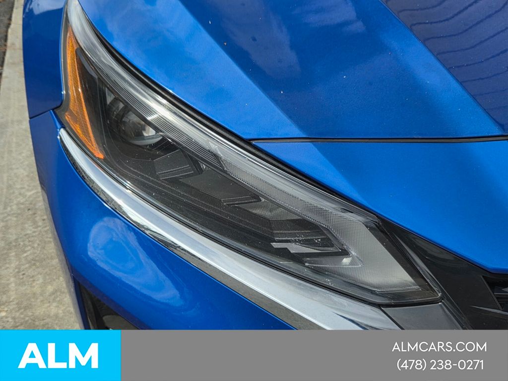 Used 2025 Blue Nissan 2.5 SV image 23