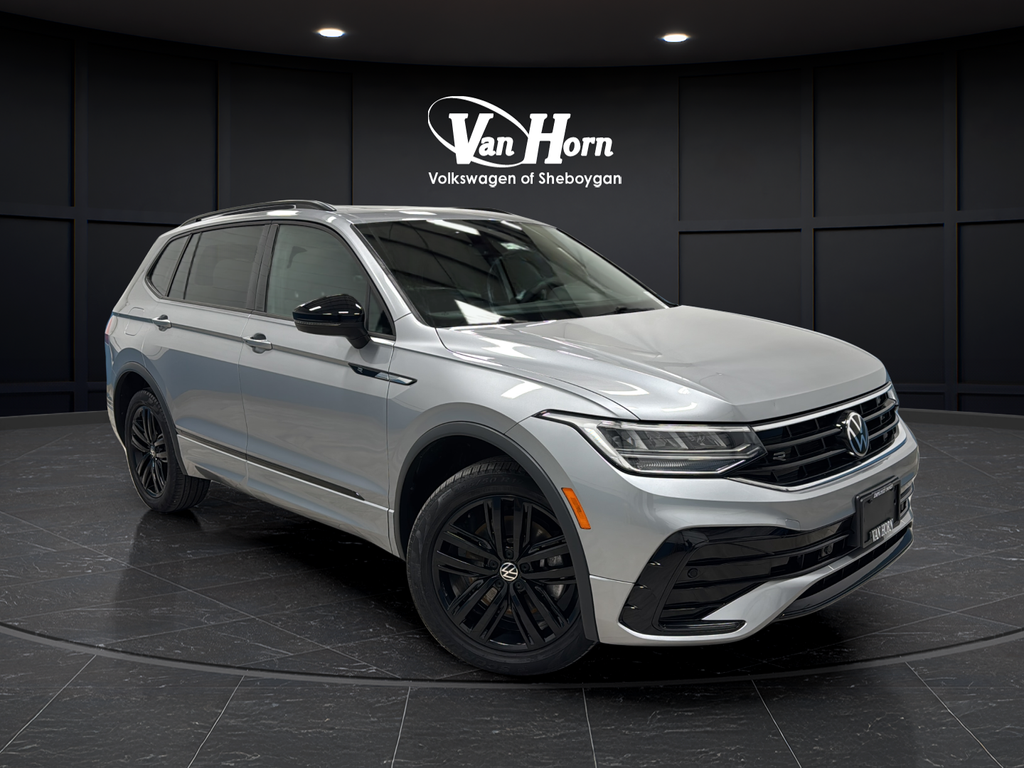 2022 Volkswagen Tiguan 2.0T SE R-Line Black