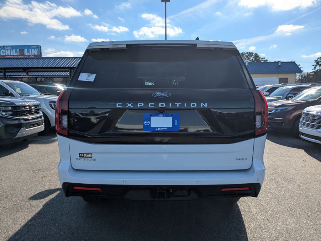 2025 Ford Expedition Active MAX